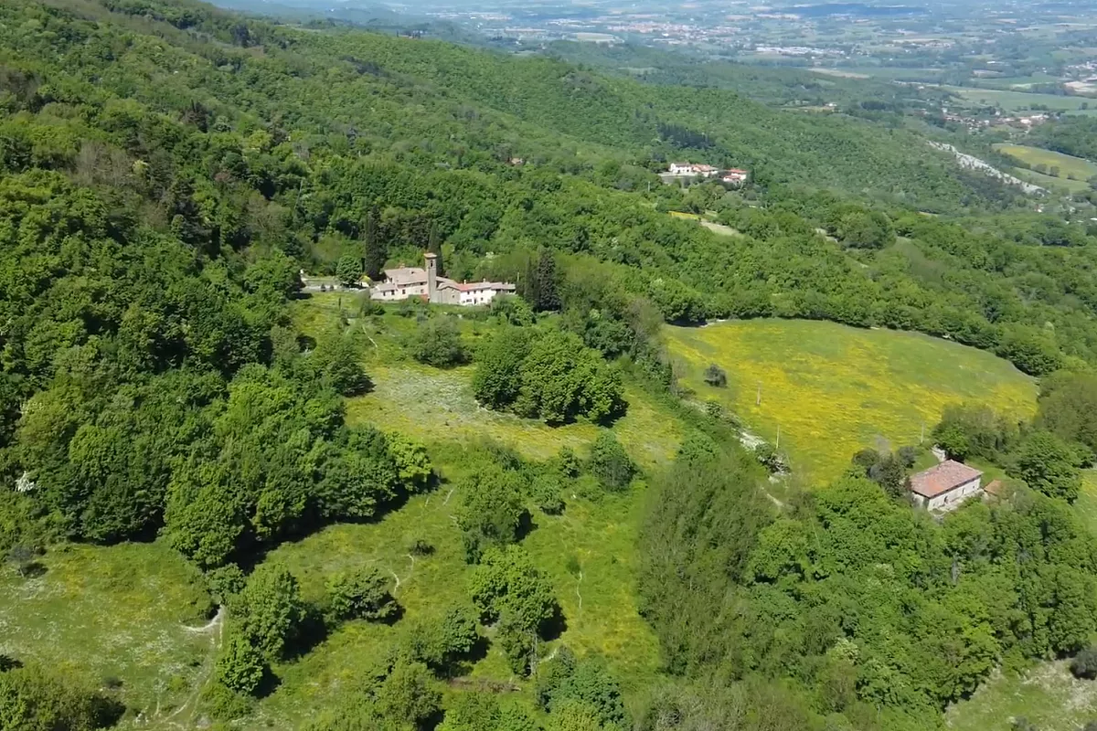 Barbiana, veduta dall'alto