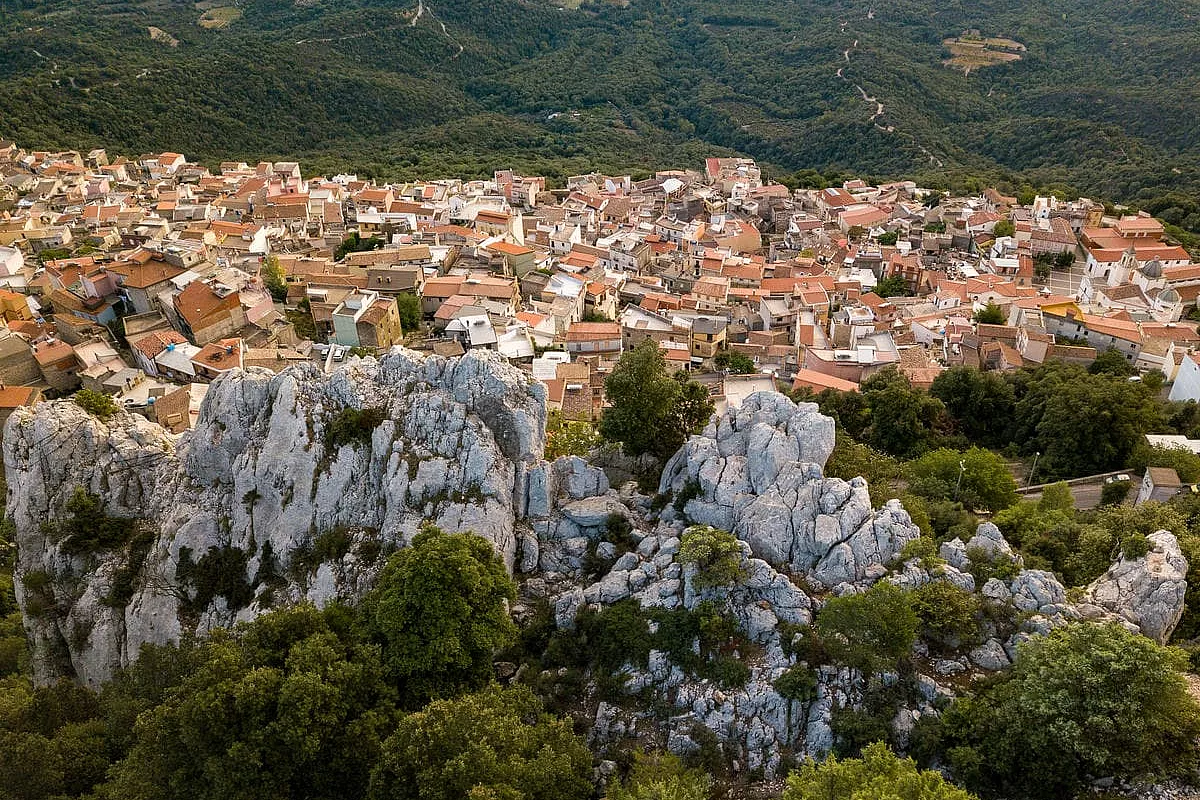 baunei