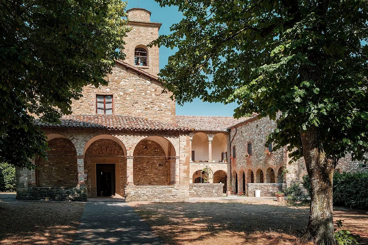 carpegna-marche-borgo-medievale