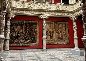 turistipercaso patio infanzia
