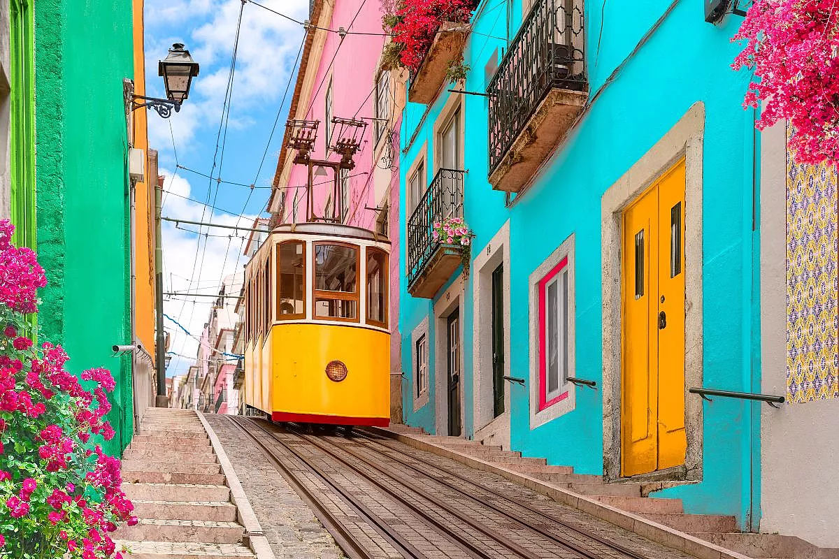 tram-lisbona-portogallo