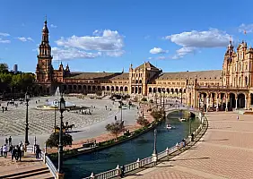 turistipercaso Plaza_de_Espana_Siviglia_OK