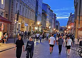 turistipercaso 012_il_centro_by_night