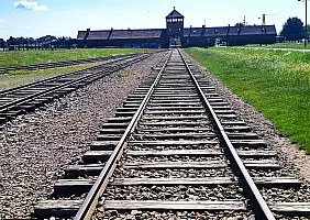 turistipercaso 020_campo_di_Birkenau_2_