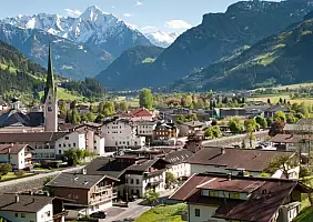 turistipercaso neuwirt_tirol_zell_am_see_pano