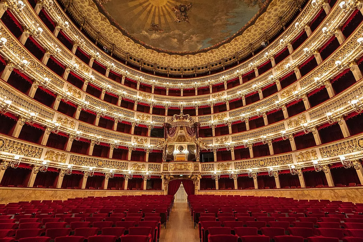 teatro san carlo napoli