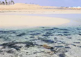 turistipercaso Almaza_Bay