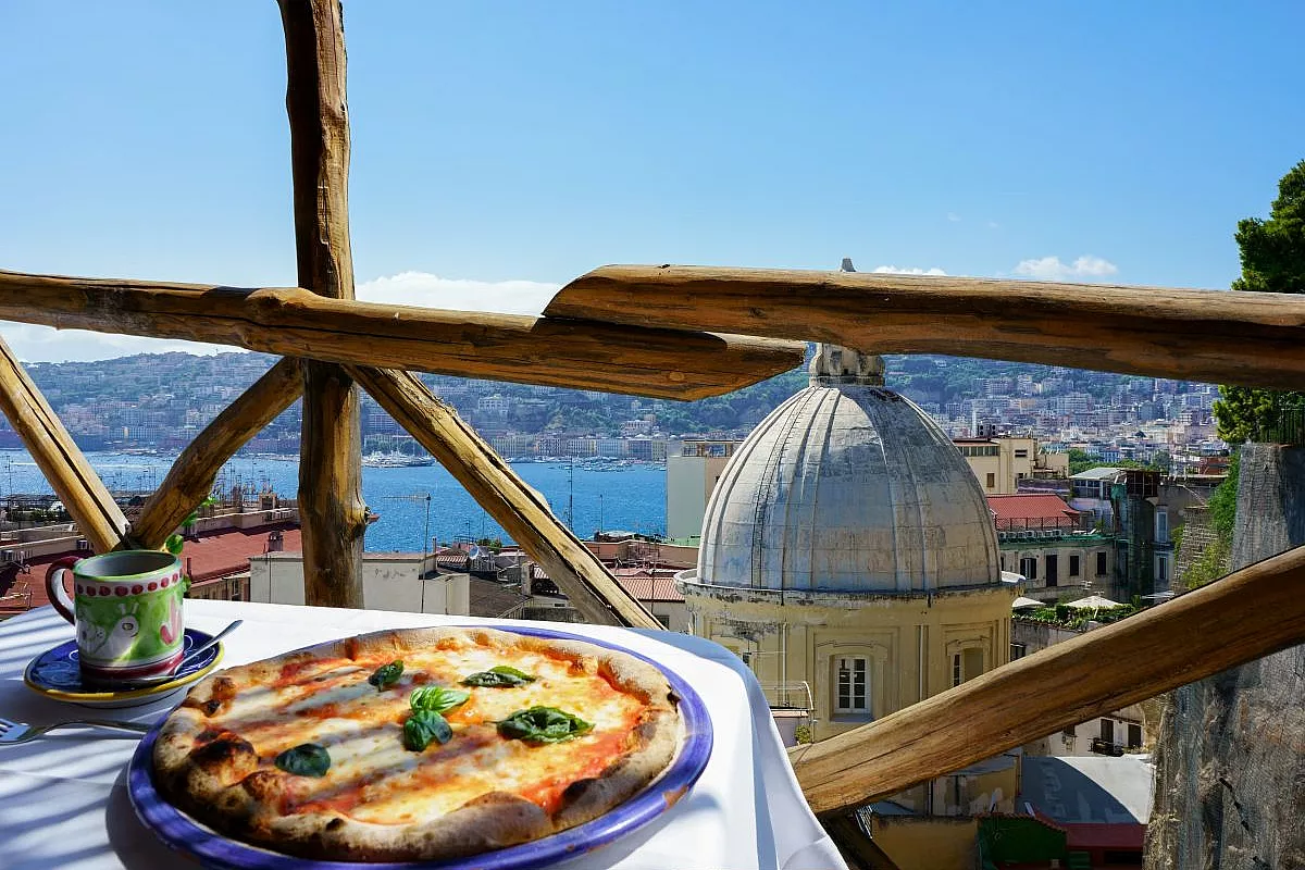Pizza a Napoli