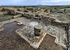 turistipercaso UTHYNA_VILLE