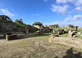 turistipercaso UTICA_TOMBE_PUNICHE