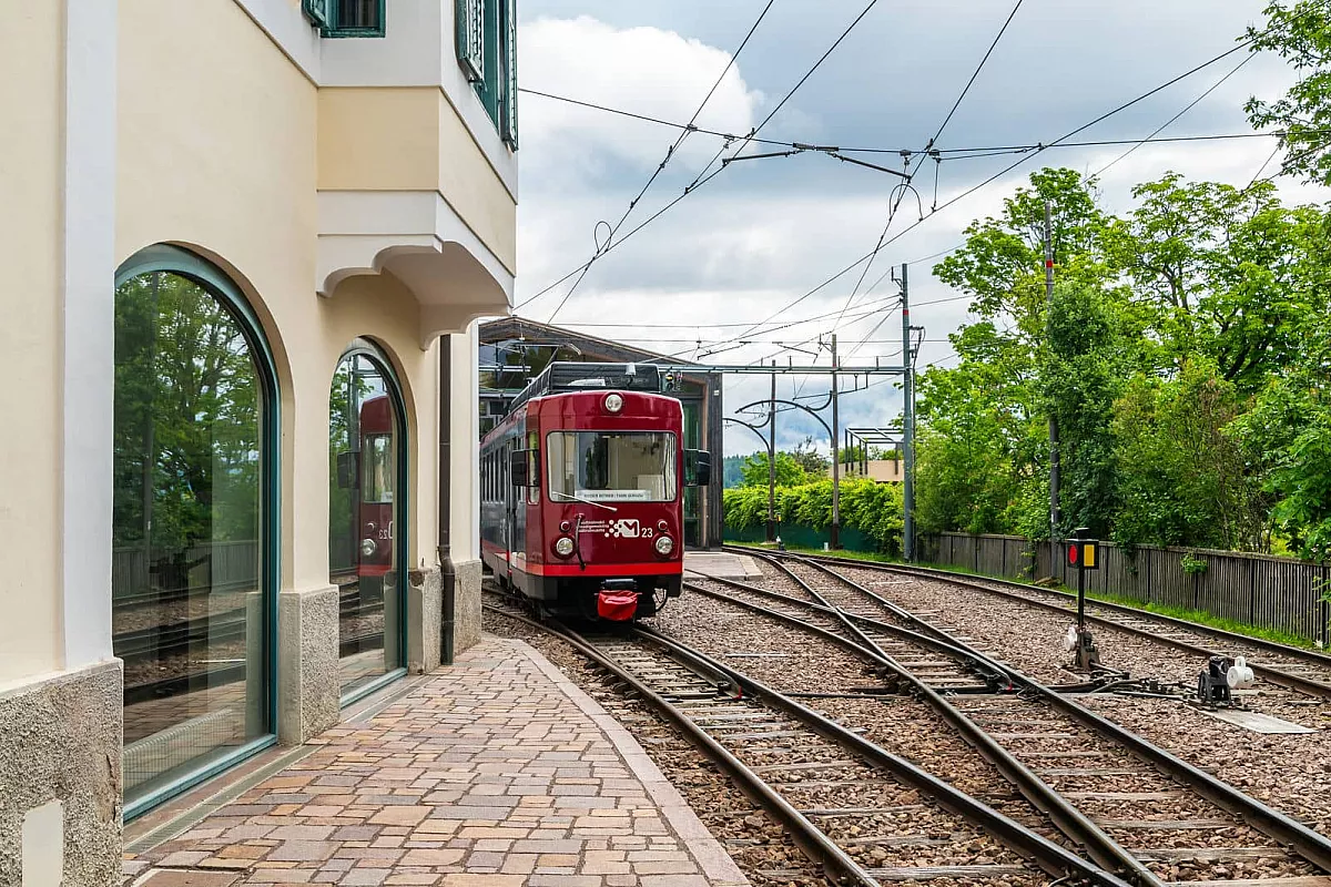 treno del Renon