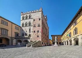 turistipercaso prato_2393925925