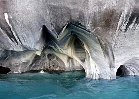 turistipercaso Grotte_del_Lago_General_Carrera