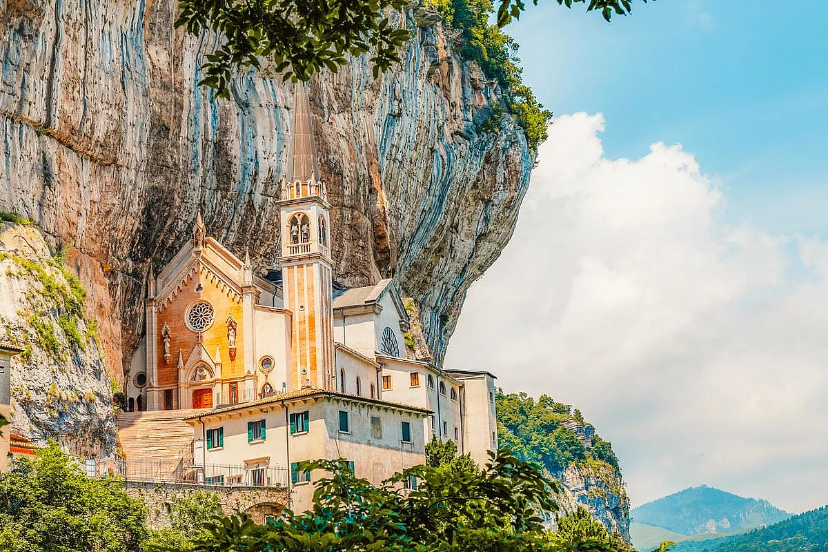Santuario Madonna della Corona