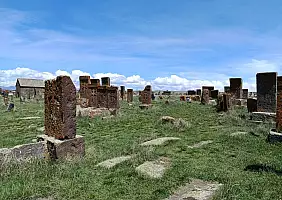 turistipercaso 10_Cimitero_Noratus