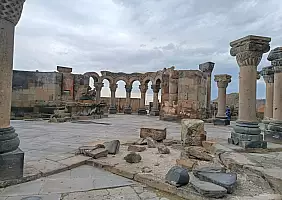 turistipercaso 16_Cattedrale_di_Zvartnots