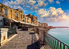 turistipercaso siracusa ortigia_1995986390