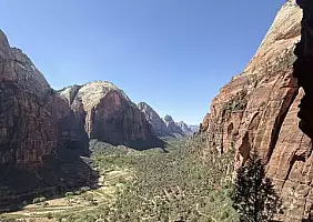turistipercaso zion_1_dimensioni_medie