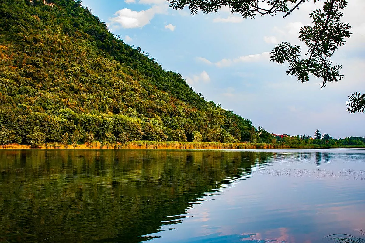 Lago del Segrino