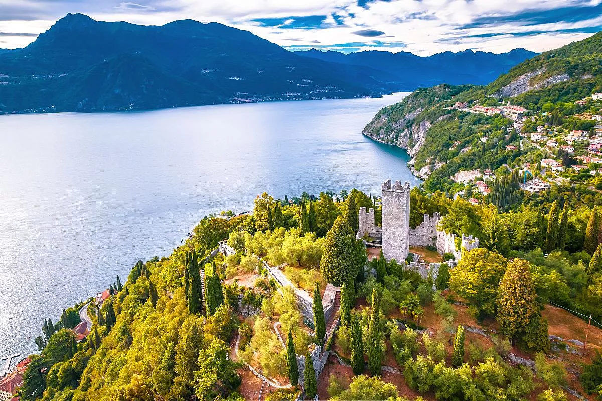 castello di vezio lago di como